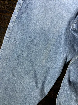 Abercrombie & Fitch The ‘90s Straight Ultra High Rise Light Wash Denim Jean 26/2 thumbnail 11