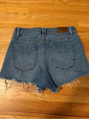 Unpublished raw hem denim shorts thumbnail 2