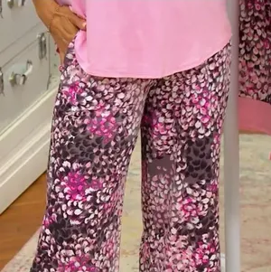 Carole Hochman Feather Soft Flutter Sleeve Top and Ankle Pants XL A391435 QVC thumbnail 1