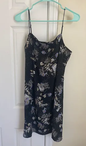 dress thumbnail 1