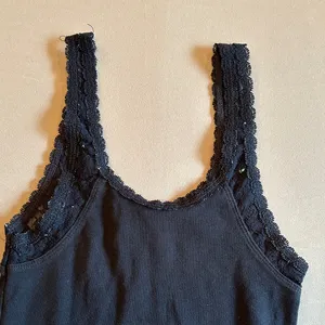 Abercrombie & Fitch Black Tank Top with Lace Straps thumbnail 4