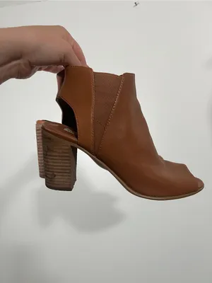 Steve Madden Nobel Camel Brown Heels Open Toe Heeled Ankle Booties Size 8 thumbnail 2
