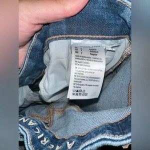 NWT Curvy Straight American Eagle Jeans 
Size:2 thumbnail 4