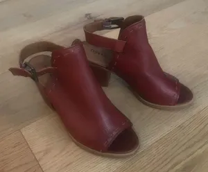 Frye Chestnut Brown Sling Back peep toe Chunky Leather Heels thumbnail 4