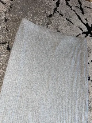 ⚠️SOLD⚠️Grey Ribbed Pencil Skirt (midi) thumbnail 3