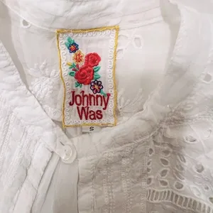 Johnny Was Rayon White Embroidered Eyelet Tunic Top Size Small thumbnail 5