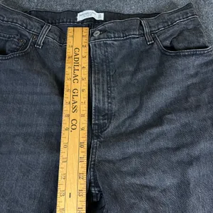 Abercrombie & Fitch 90s Straight Ultra High Rise Jeans Washed Black 33 16R thumbnail 5