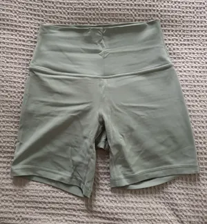 Lululemon Align Shorts 6” thumbnail 1