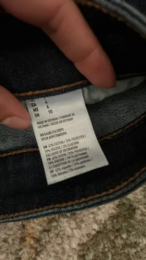 American Eagle Dark Denim Shorts thumbnail 4