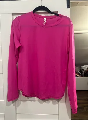Lululemon Sonic Pink  Long Sleeve thumbnail 1
