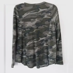 T.la Green Camo Thermal Long Sleeve Shirt thumbnail 4