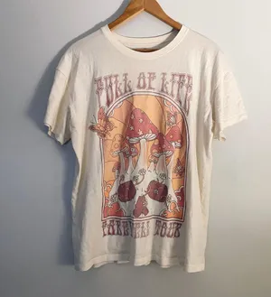 Hollister Oversized Graphic Tshirt thumbnail 1