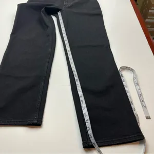 Abercrombie & Fitch 90s Straight Ultra High Rise 29 / 8 Regular Black Denim Jean thumbnail 5