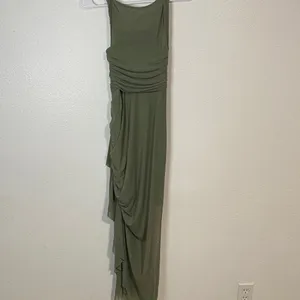 Elegant Asymmetrical Green Dress Saints & Secrets Size XS thumbnail 7