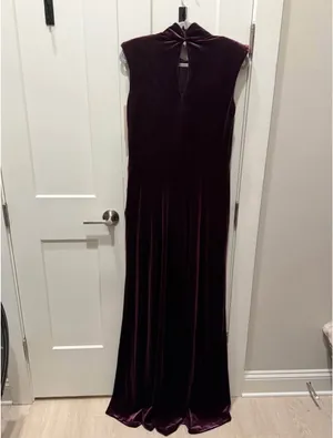 NEW (Slightly Damaged) Revelry Beck Velvet Dress | Size 16 | NWT | Retail $229 thumbnail 2