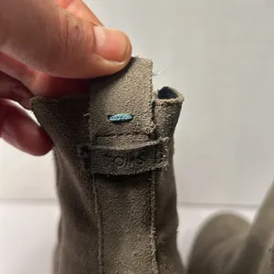 TOMS Women's Esme Desert Taupe Suede Chelsea Boot Size 8. 2.5” heel size thumbnail 9