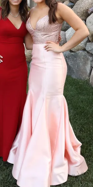 Sherri Hill Prom Dress thumbnail 1