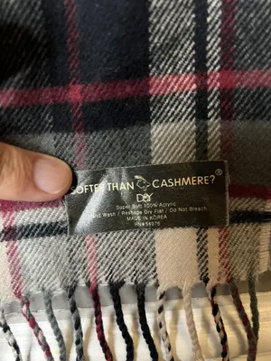 Softer Than Cashmere Scarf Womens Black Gray White Red Plaid Fringe Winter Korea thumbnail 4