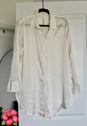 H&M Satin Blouse thumbnail 1