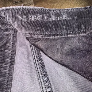 American Eagle Women’s Hi-Rise Black Corduroy Jeggings Pants – Size 6S thumbnail 6
