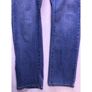 Levi's Classic Straight‎ Jeans Womens 2 Blue Medium Wash Denim Classic thumbnail 9