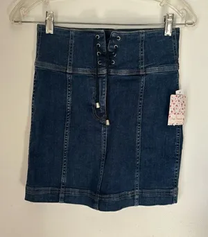 Free People Denim Lace Up Mini Skirt Blue Women’s Size 0 NWT thumbnail 1