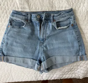 American Eagle Shorts thumbnail 1