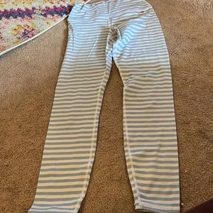 Spiritual gangster small stripe leggings‎ thumbnail 2