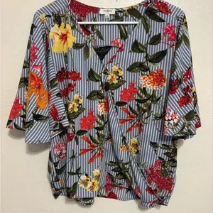 Umgee Blue Striped Floral V-Neck Blouse with Multicolor Blooms thumbnail 2