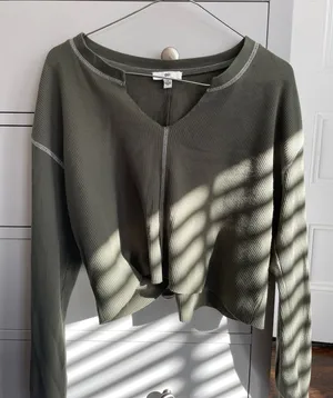 Long sleeved waffle camo green shirt thumbnail 1