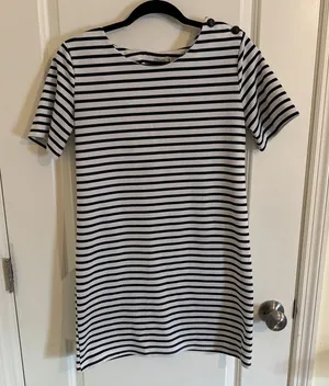 Ellison Black And White Striped T Shirt Dress Size Medium Coastal Resort thumbnail 1