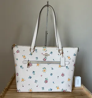 Coach Purse thumbnail 1