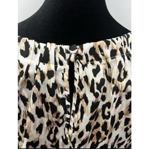 White House Black Market Sleeveless Halter Top Animal‎ Print Burgundy Damask S thumbnail 4