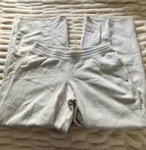 Hollister Sweatpants thumbnail 1
