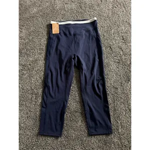 Berlook Capri Leggings Womens Size L Navy Blue High Rise Mesh Panels thumbnail 2
