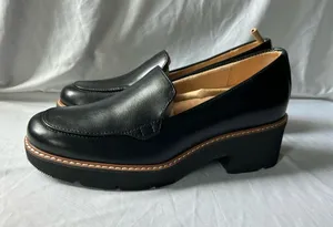Naturalizer Black Leather Lug Sole Platform Loafers size 6 thumbnail 1