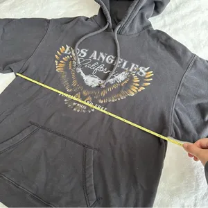 Hollister Graphic Oversized Hoodie Women’s Size Small thumbnail 7