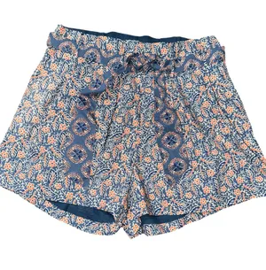 Roller Rabbit NWT Women’s Size S Navy Coral Floral Elastic Waist Belted Shorts thumbnail 1