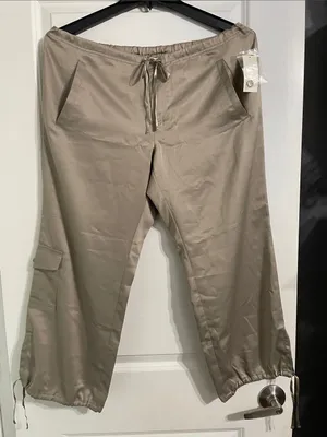 Old Navy Satin Cargo Jogger Pants Size 14 NWT thumbnail 1