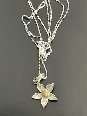 Vintage Italy 925 silver Necklace bought from UK thumbnail 2