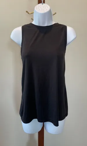 Athleta Top Black Sleeveless Activewear Size S thumbnail 1