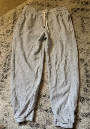 aerie Light Gray Fleece Joggers thumbnail 1