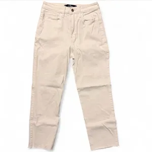 Hollister Women's Ultra High-Rise Straight Jeans White Size 3 thumbnail 5