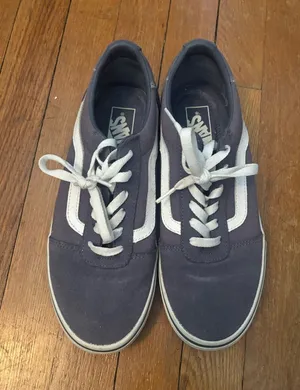 Vans Sneakers thumbnail 1