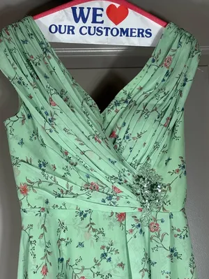 NWT Mint Green Floral High Low Formal Dress Women’s US 8 Wedding Guest Prom thumbnail 2