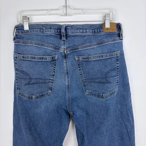 American Eagle Stretch 90s Straight Jean Medium Wash High Rise Classic Size 10 thumbnail 7