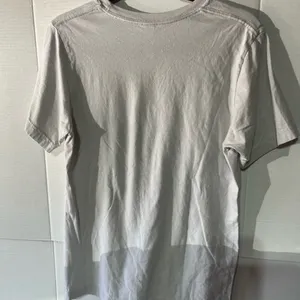 Canvas Taylor Swift T-Shirt M Off White Short Sleeve Swifty Fan Teens Girlhood‎ thumbnail 3