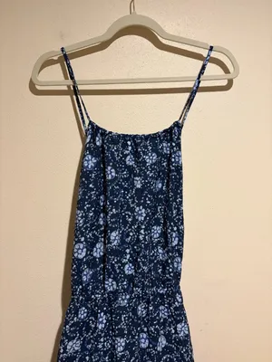 Madewell Cross-Back Halter Midi Dress in Vineyard Medallion Navy Blue thumbnail 4