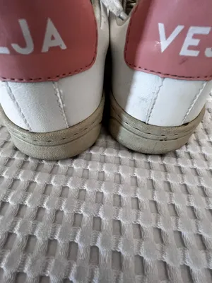 Veja Women's White Sneakers with Pink Accents Size 8 thumbnail 2