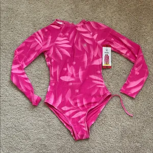 Hurley Pink Long Sleeve Swimsuit. M thumbnail 1